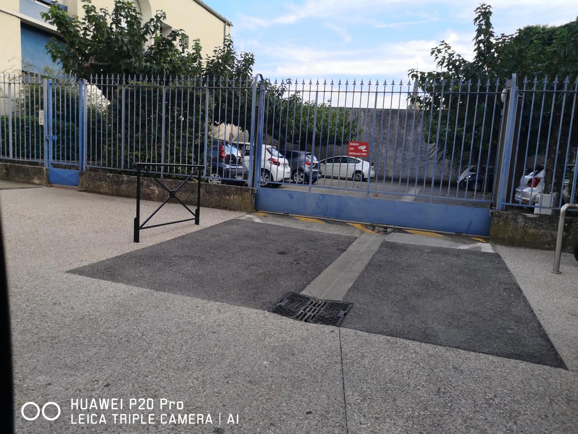 Le Pandora, Proche Tour Magne, Parking Et Terrasse Appartement Nîmes Buitenkant foto